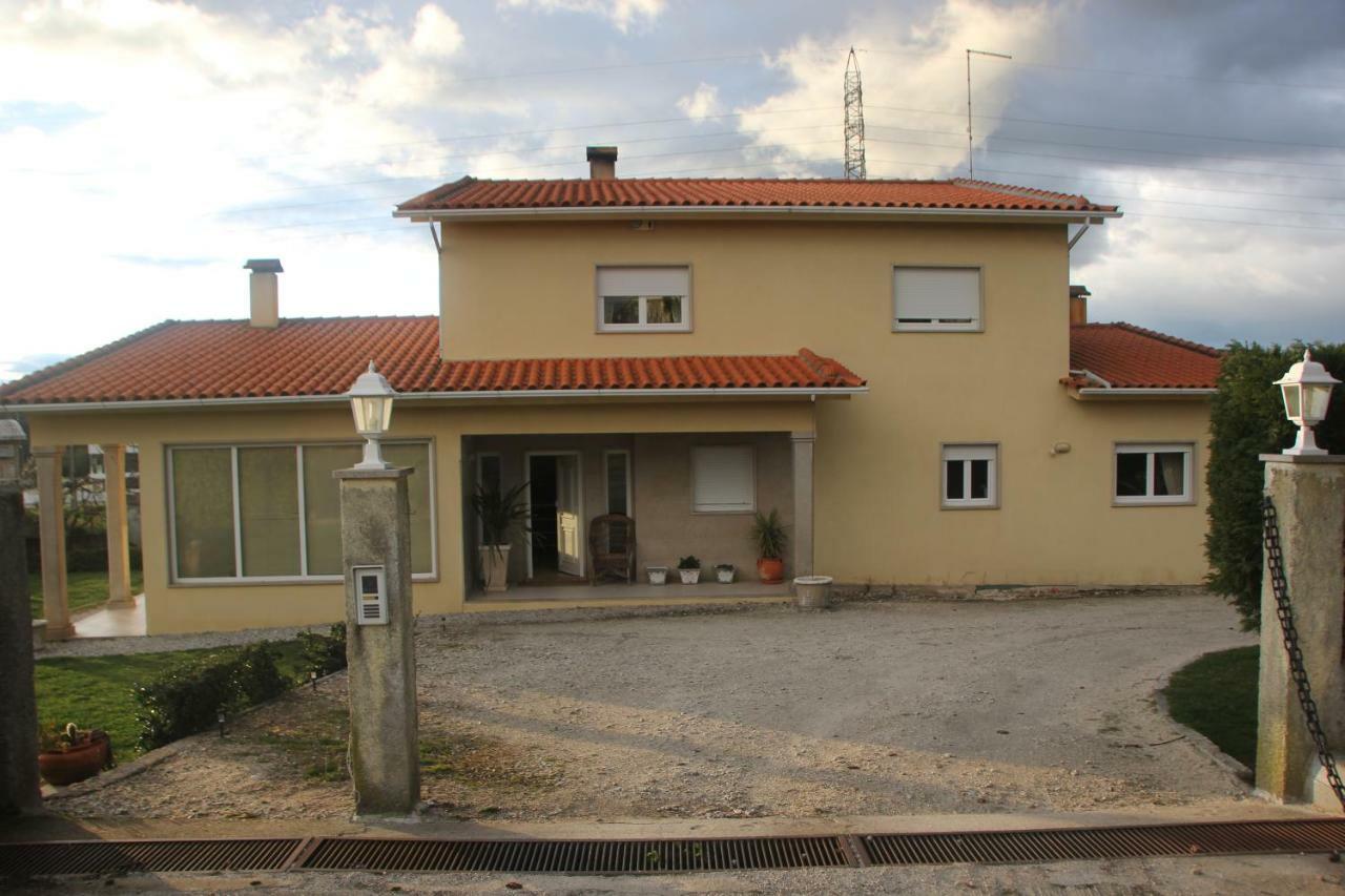 Quartos Em Vivenda Serra Da Estrela Celorico Da Beira Exterior photo